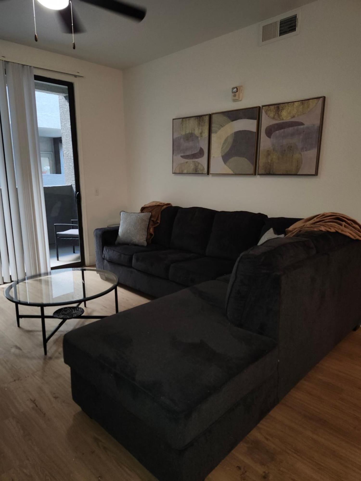 Westgate Entertainment District, Walk To Events, Wifi, Free Parking Lägenhet Glendale Rum bild